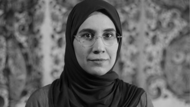 Delaram Golpayegani, Adapt