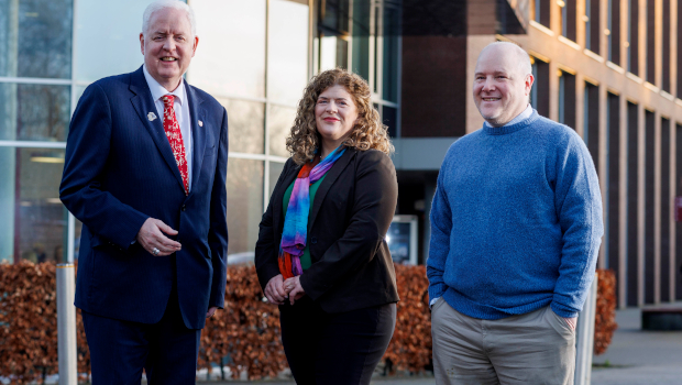 Pictured: Prof Mark Lawler, Queen's University Belfast, Prof Aedín Culhane, University of Limerick; and Associate Professor Paul Nagy, Johns Hopkins University, USA